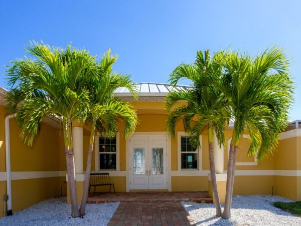 Cape Coral Home 975687