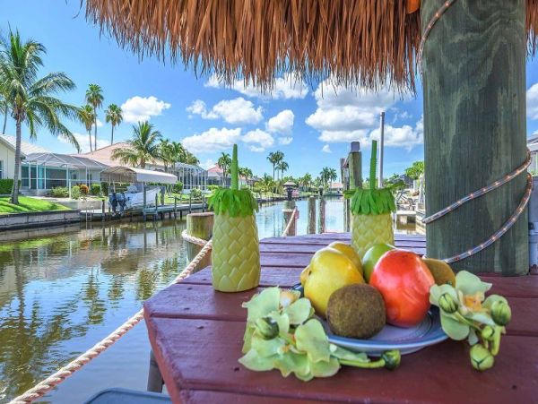 Cape Coral Vacation Home Canal Views & Private Caged Pool