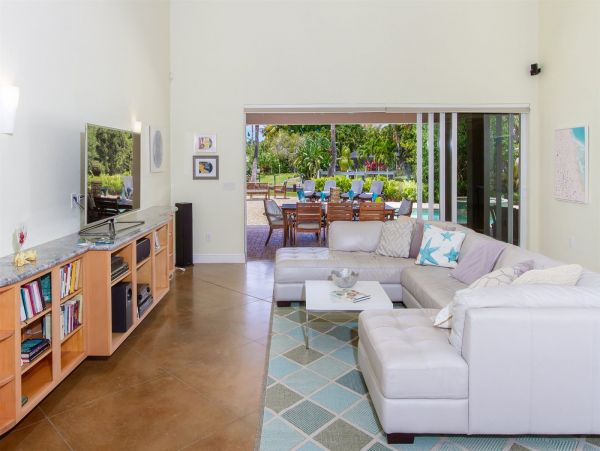 Fort Myers Home 975689