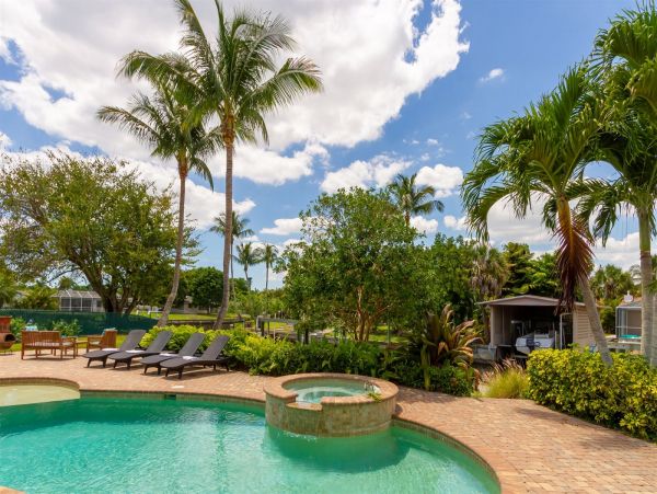 Fort Myers Home 975689