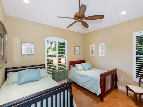 Fort Myers Home 975689