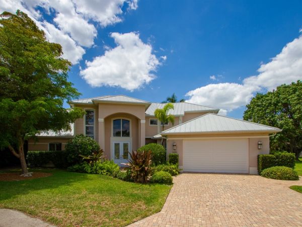 Fort Myers Home 975689