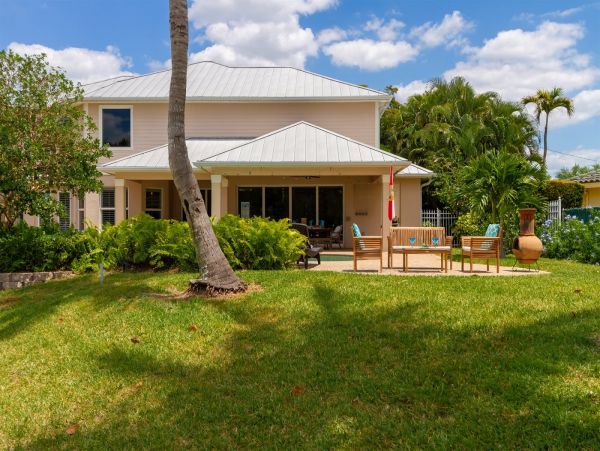Fort Myers Home 975689