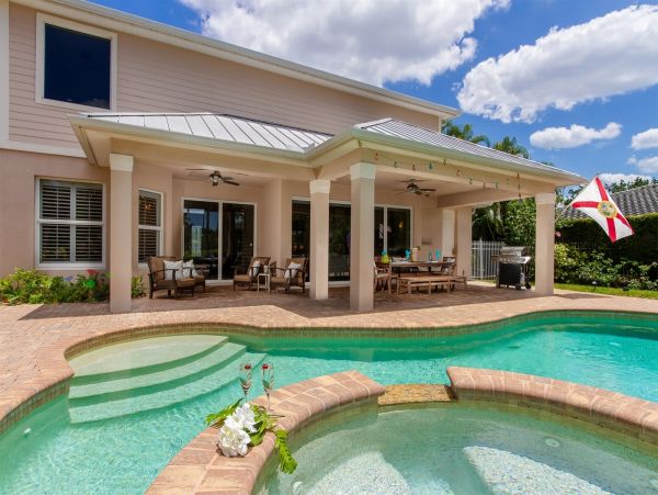 Fort Myers Home 975689