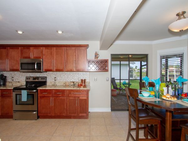 Cape Coral Home 975692