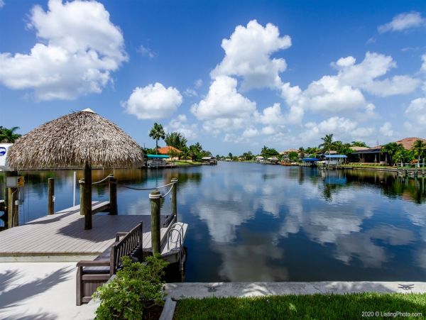 Cape Coral Vacation Home Three Bedroom Water Views