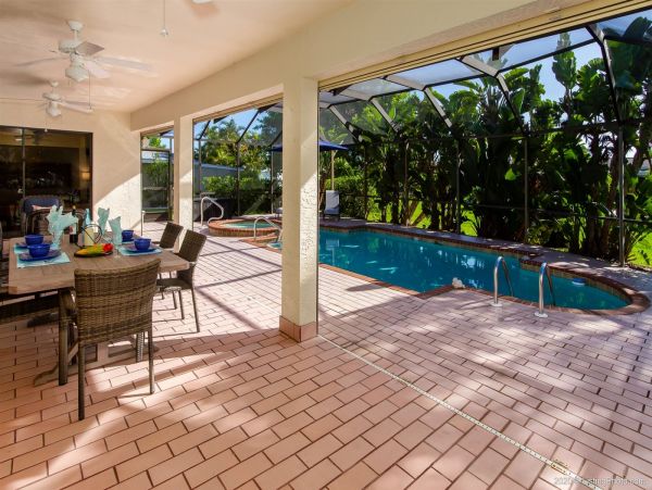 Cape Coral Home 975697