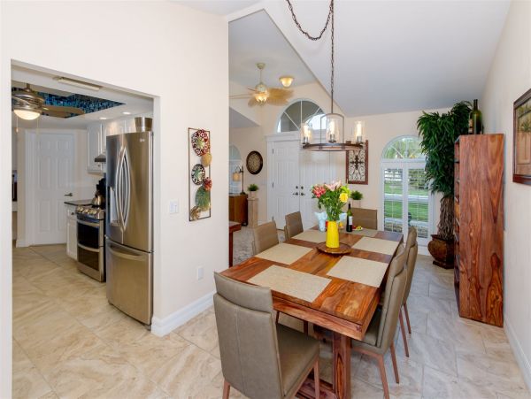 Cape Coral Home 975698