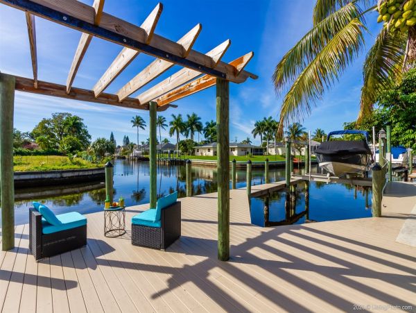 Cape Coral Home 975699