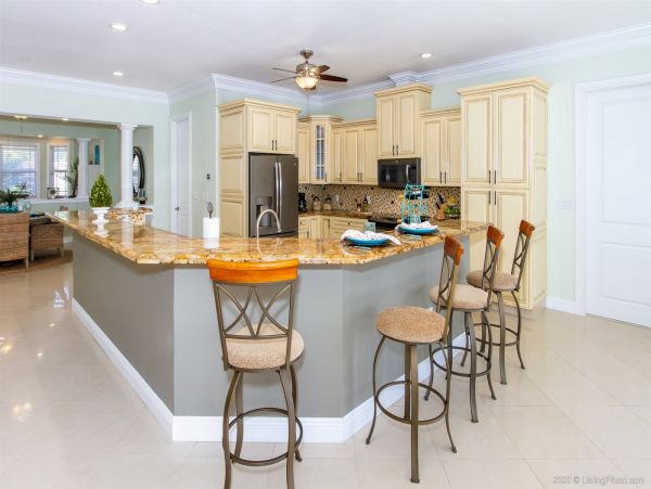 Cape Coral Home 975699
