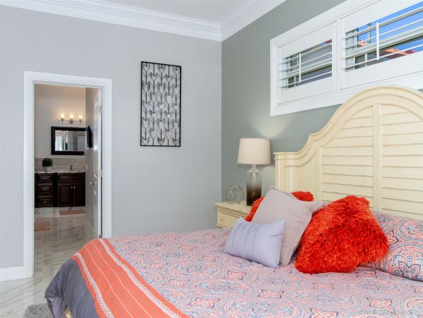 Cape Coral Home 975699