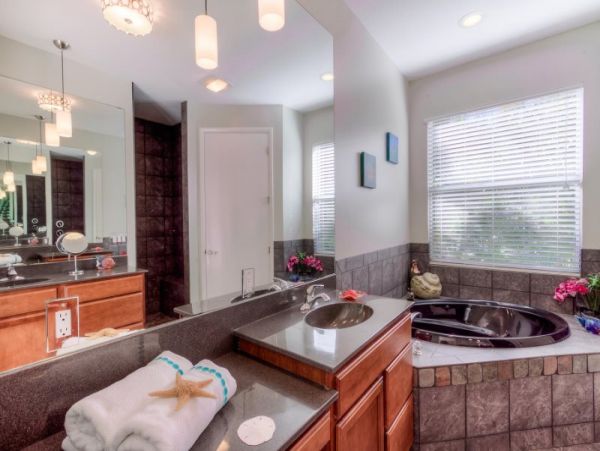 Fort Myers Home 975700
