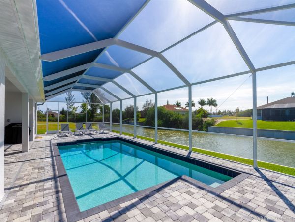 Cape Coral Home 975701