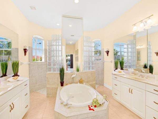 Cape Coral Home 975703