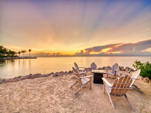 Islamorda Luxury Vacation Condo Sleeps Ten Guests