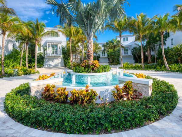 Islamorda Luxury Vacation Condo Sleeps Ten Guests
