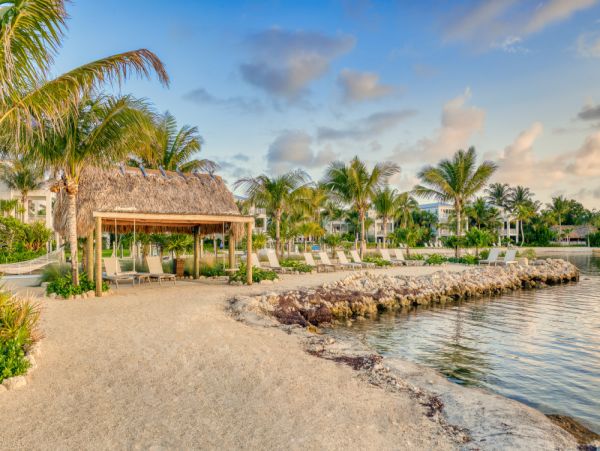 Islamorda Luxury Vacation Condo Sleeps Ten Guests
