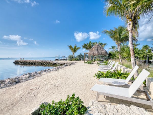 Islamorda Luxury Vacation Condo Sleeps Ten Guests