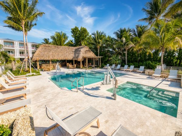 Islamorda Luxury Vacation Condo Sleeps Ten Guests