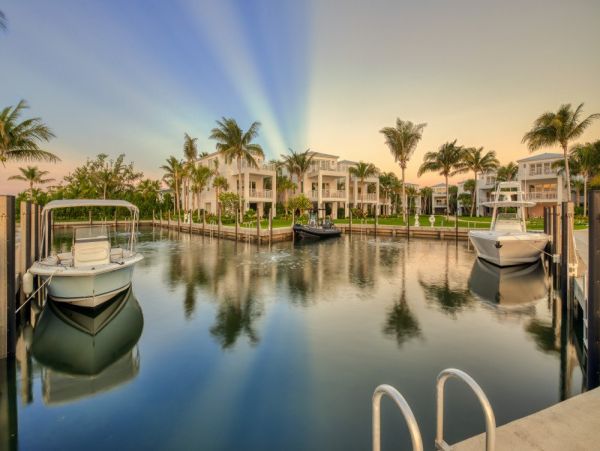 Islamorda Luxury Vacation Condo Sleeps Ten Guests