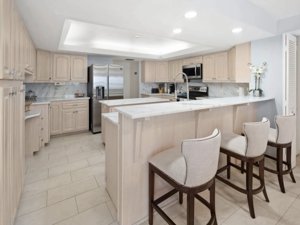 Luxury 4-Bedroom Home in Marco Island - Your Perfect Getaway