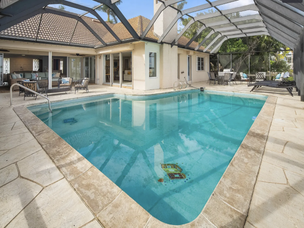 Luxury 4-Bedroom Home in Marco Island - Your Perfect Getaway
