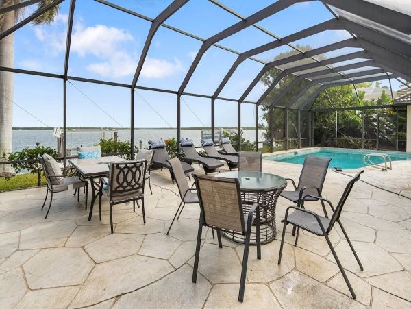 Luxury 4-Bedroom Home in Marco Island - Your Perfect Getaway