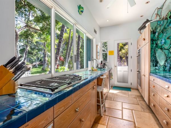 Even the Kitchen Has Five Star Views Waimea Four Bedroom