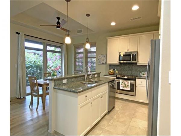 Kohala Coast Condo 976000