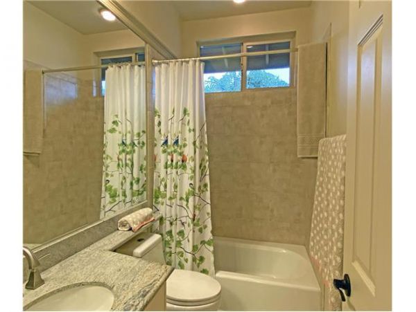 Kohala Coast Condo 976000