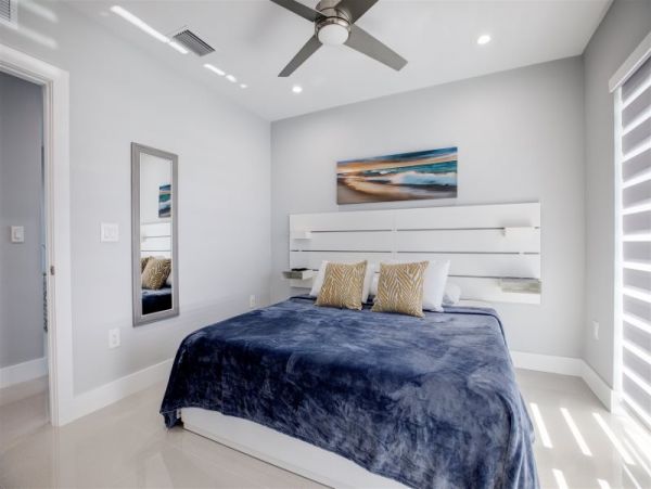 Beautiful 3 Bedroom Home with Pool at Key Colony Beach