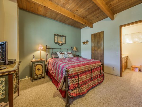 Big Bear Home 976054