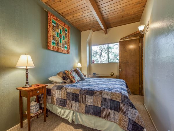Big Bear Home 976054