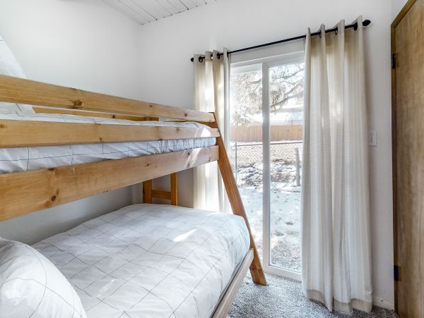 Big Bear Home 976057