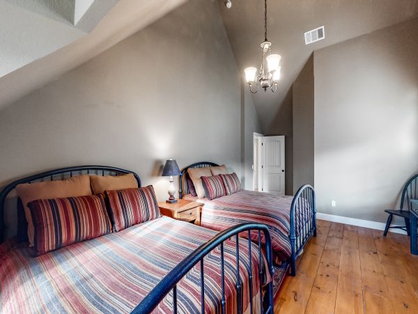 Big Bear Home 976059