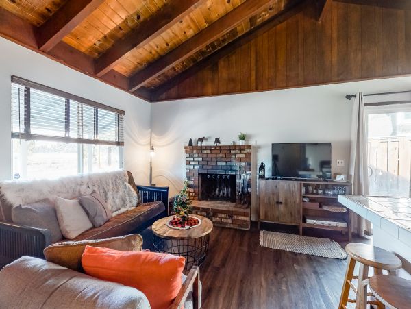 Big Bear Home 976061
