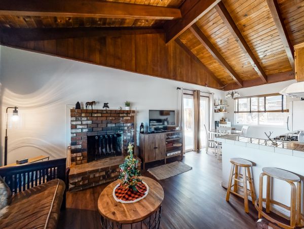 Big Bear Home 976061