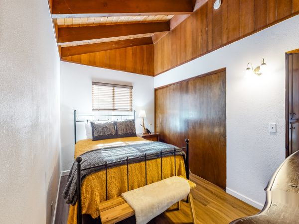 Big Bear Home 976061
