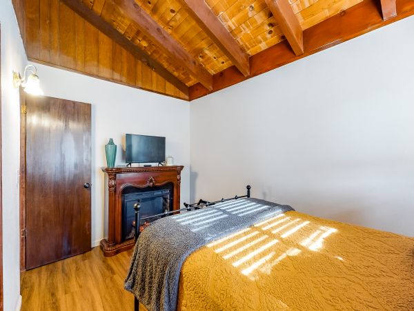 Big Bear Home 976061