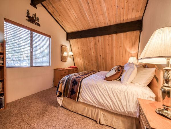 Big Bear Home 976063