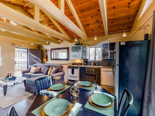 Big Bear Home 976067