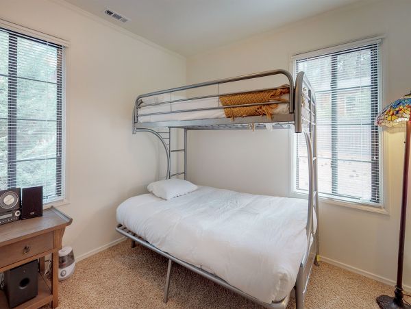 Big Bear Home 976068