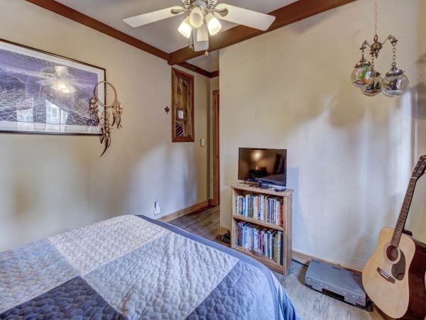 Big Bear Home 976072