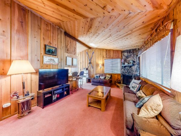 Big Bear Home 976073
