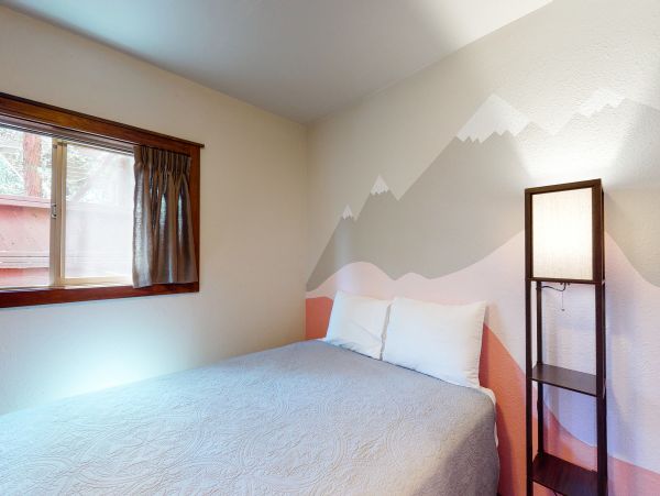 Big Bear Home 976074
