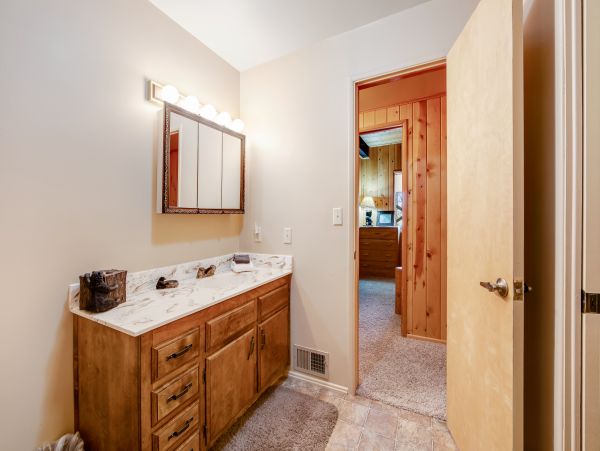 Big Bear Home 976075