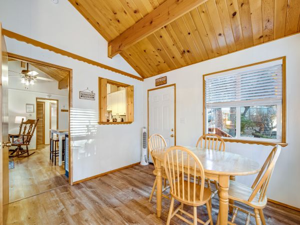 Big Bear Home 976077
