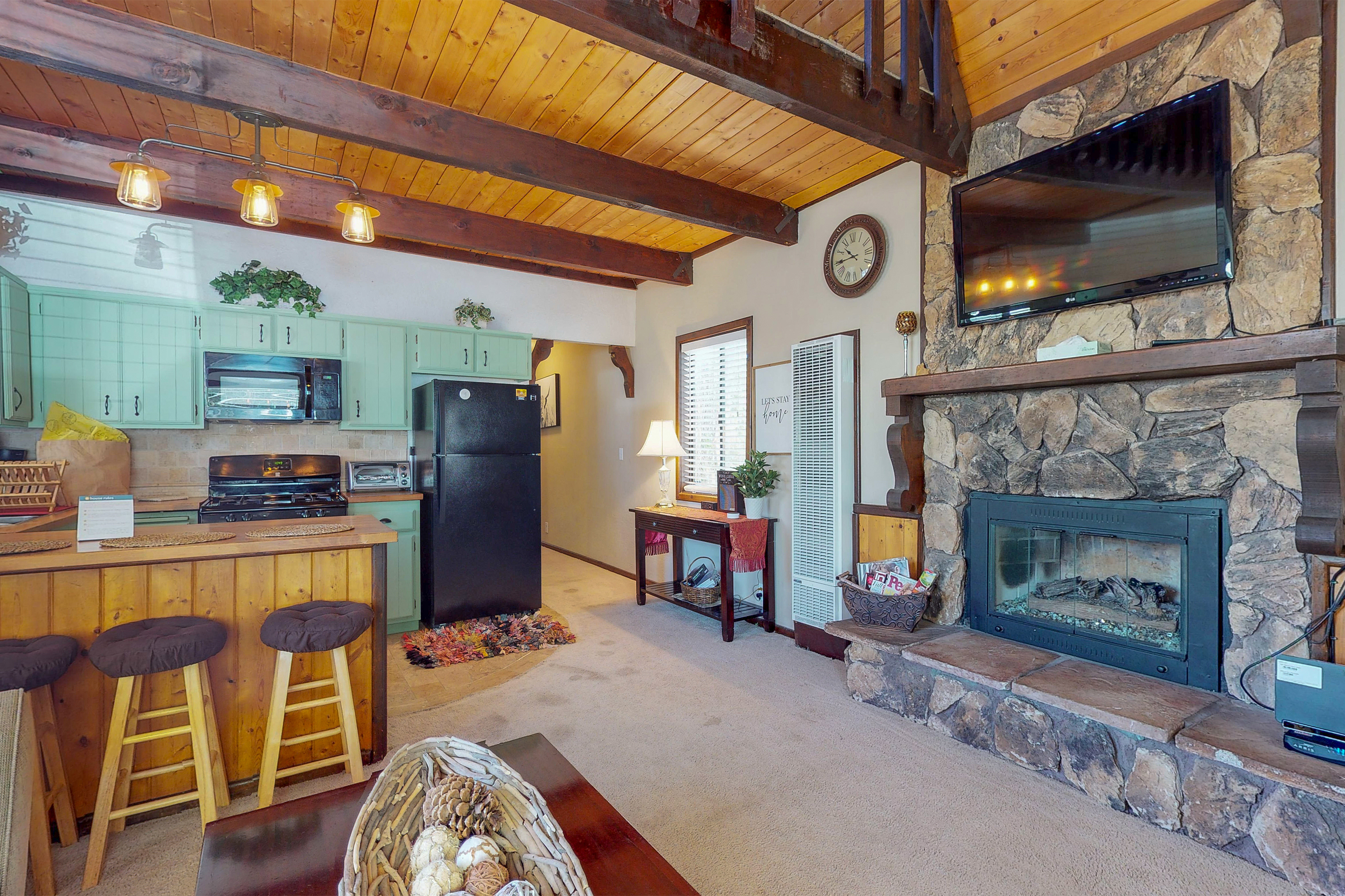 Big Bear Home 976079