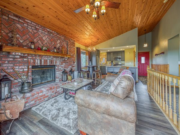 Big Bear Home 976084