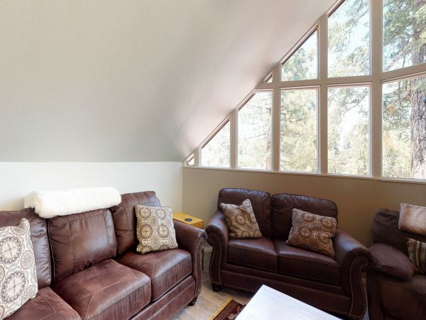 Big Bear Home 976086